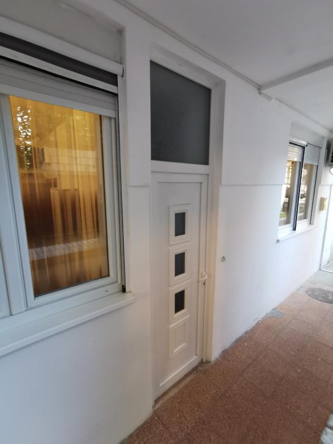 Apartments Take A Break Novi Sad Exterior photo